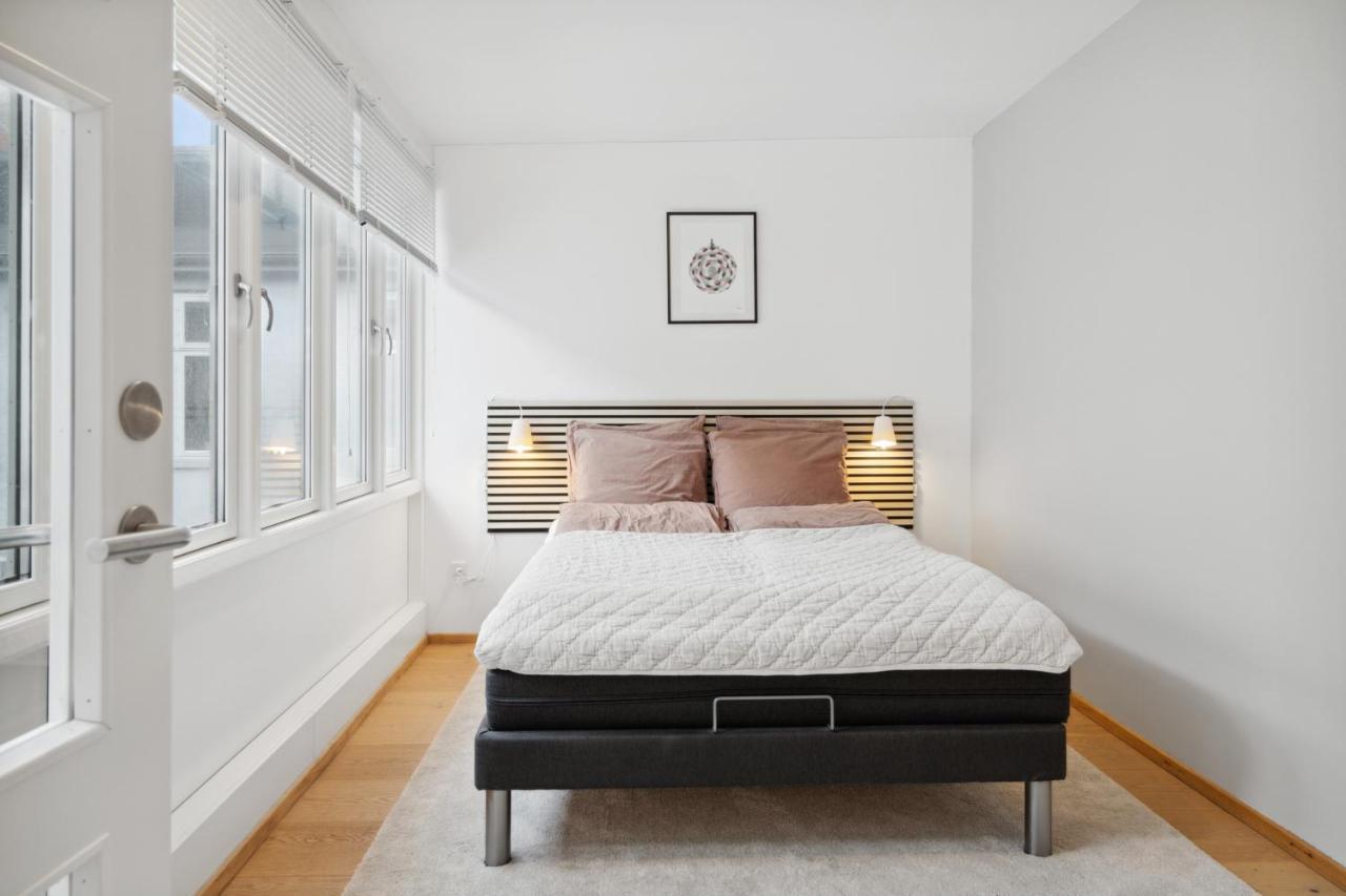 Central 3-Bedroom Apartment With A Big Terrace And Fitness Room Aalborg Zewnętrze zdjęcie